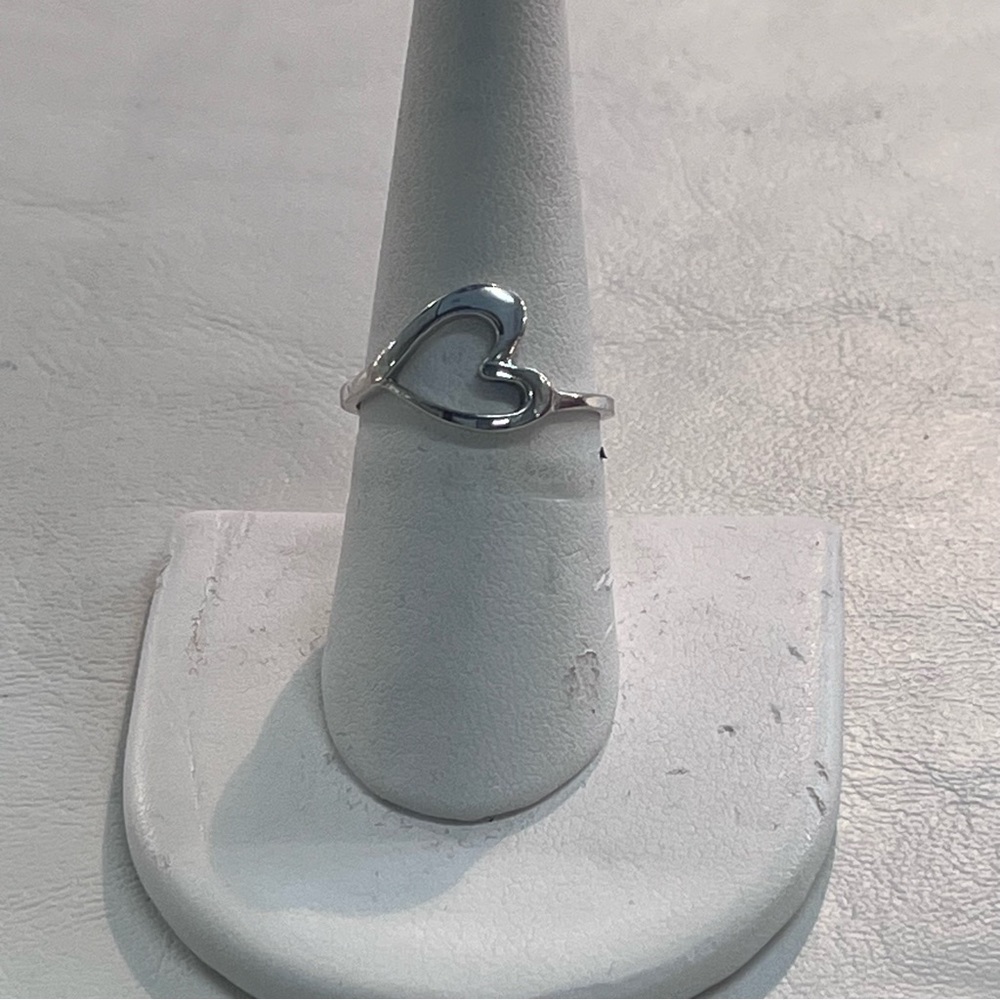 Sterling Silver Ring, 925, Sideways Heart, Made in Thailand